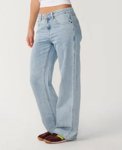 Aggie Relaxed Jeans