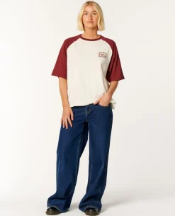 Bells Beach Raglan Tee