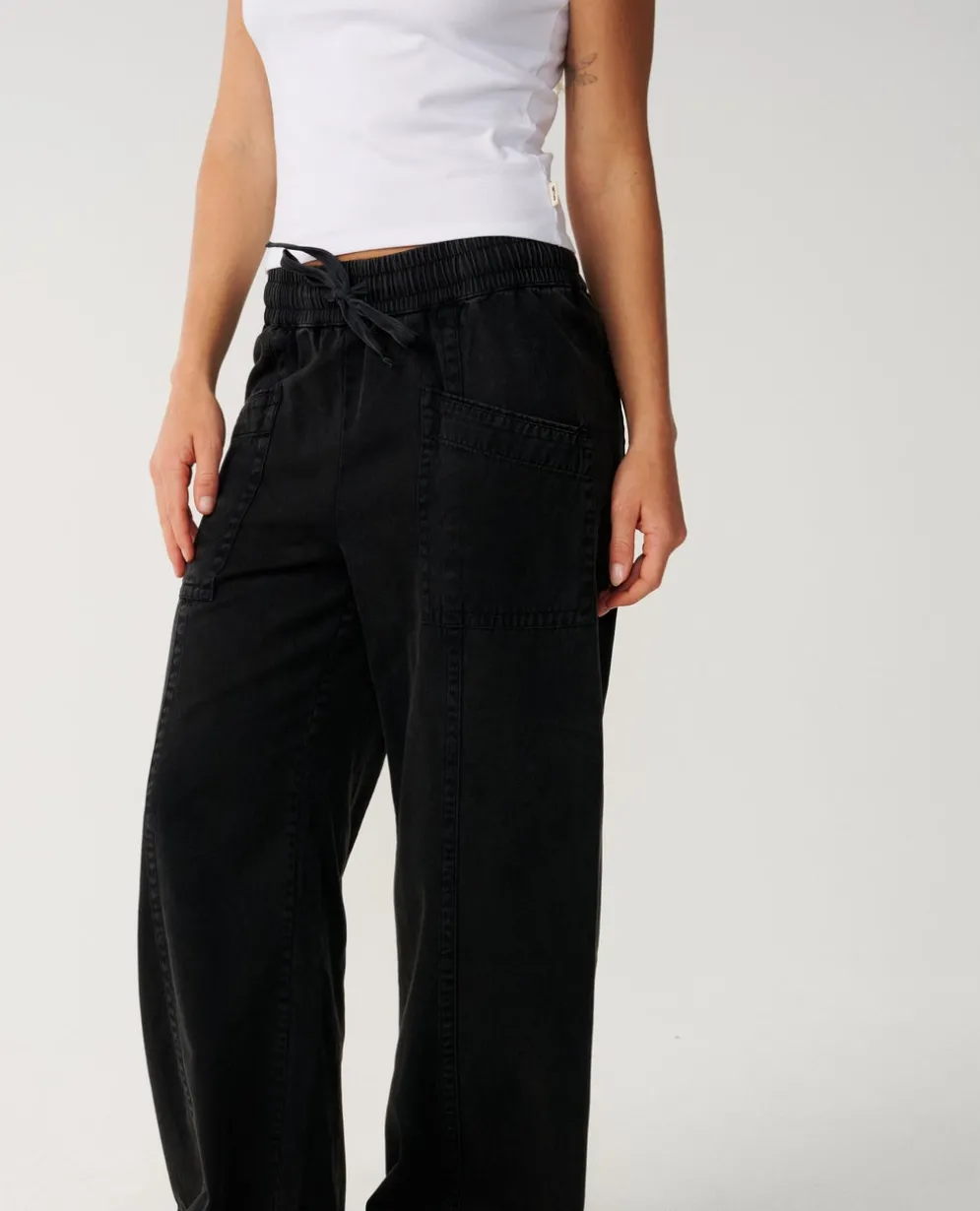 Bossa Nova Twill Wide Leg Pant
