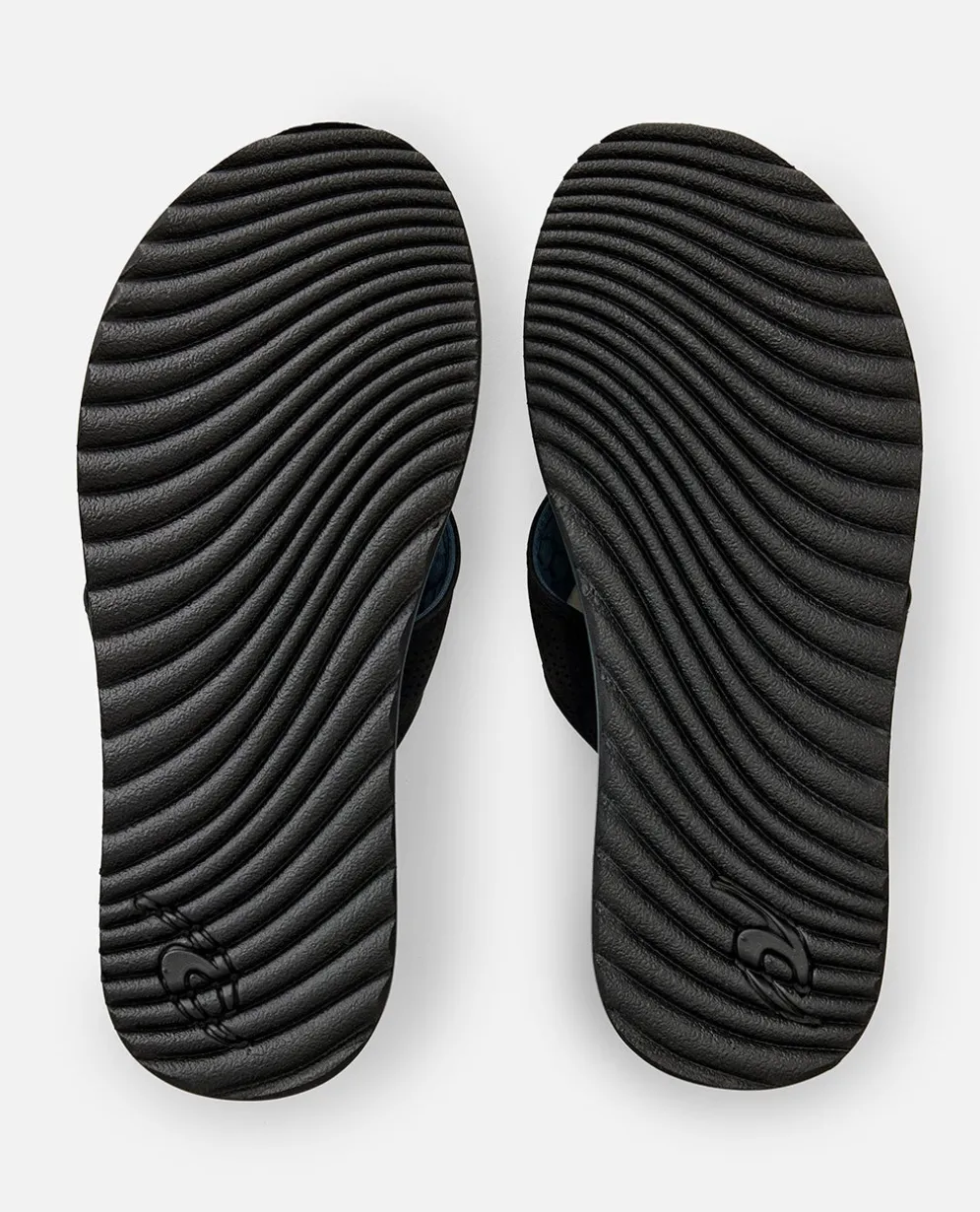 Chiba Thongs