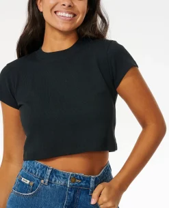 Classic Ribbed Tee