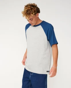 Classic Surf Raglan Loose Tee