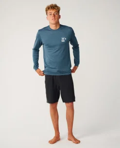 Hawaii Destination UPF Long Sleeve Rash Guard