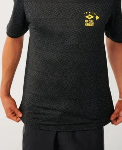 Hawaii Destination UPF Short Sleeve Rash Guard