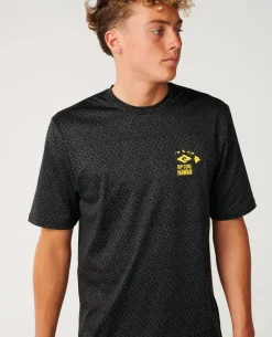 Hawaii Destination UPF Short Sleeve Rash Guard