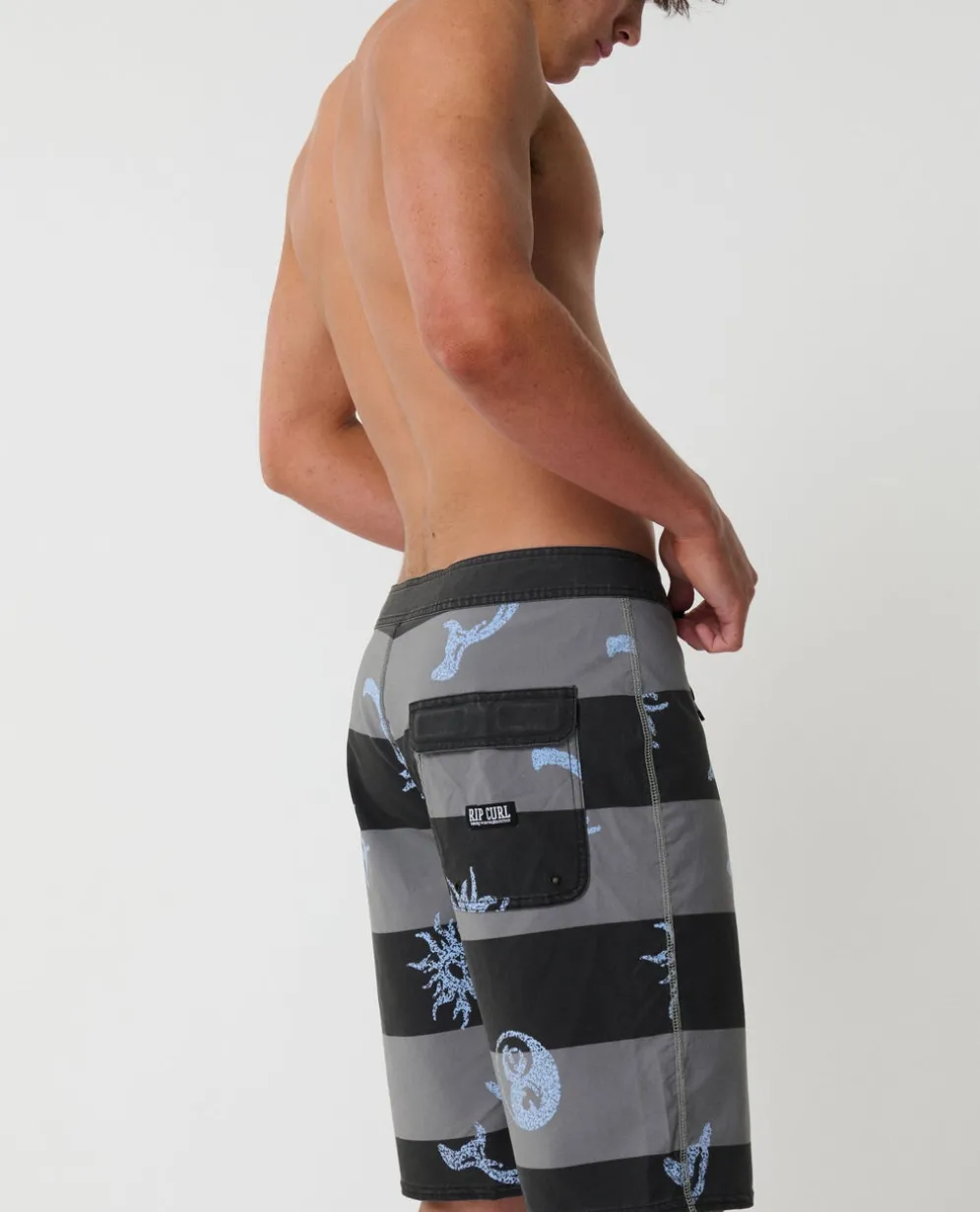 Mirage Disorder Stripe 21" Boardshort