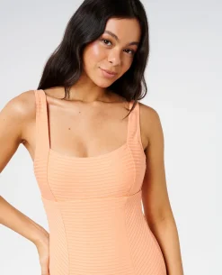 Premium Surf D-DD Full Coverage One Piece Swimsuit
