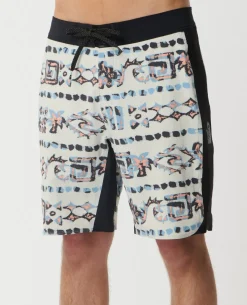 S-Series 3-2-One Cordura 19" Boardshort