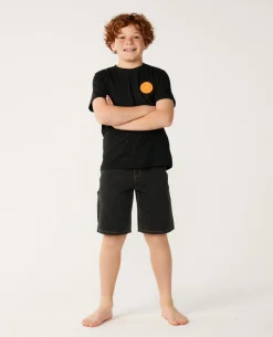 Streamline Chest Logo Tee - Kids