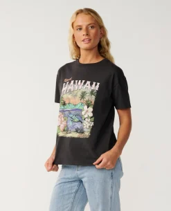 Turtle Bay Relaxed Tee