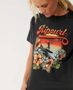 Wave Relaxed Tee